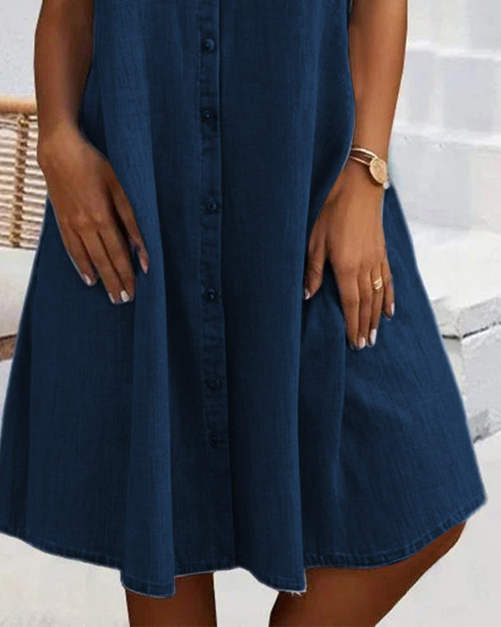 Kaitoa | Short Sleeve Button Denim Dress