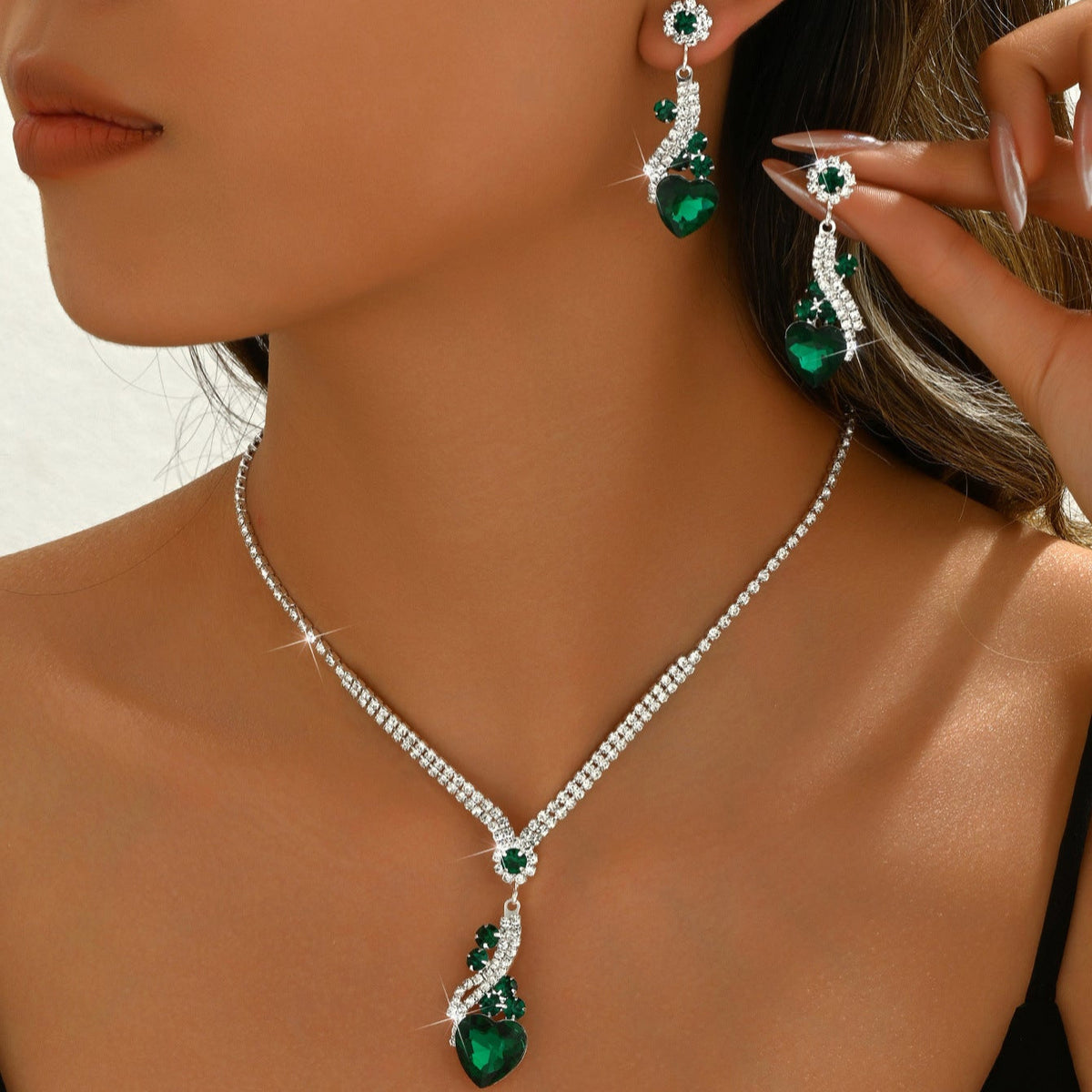 Nyla | Rhinestone Necklace Earrings Set