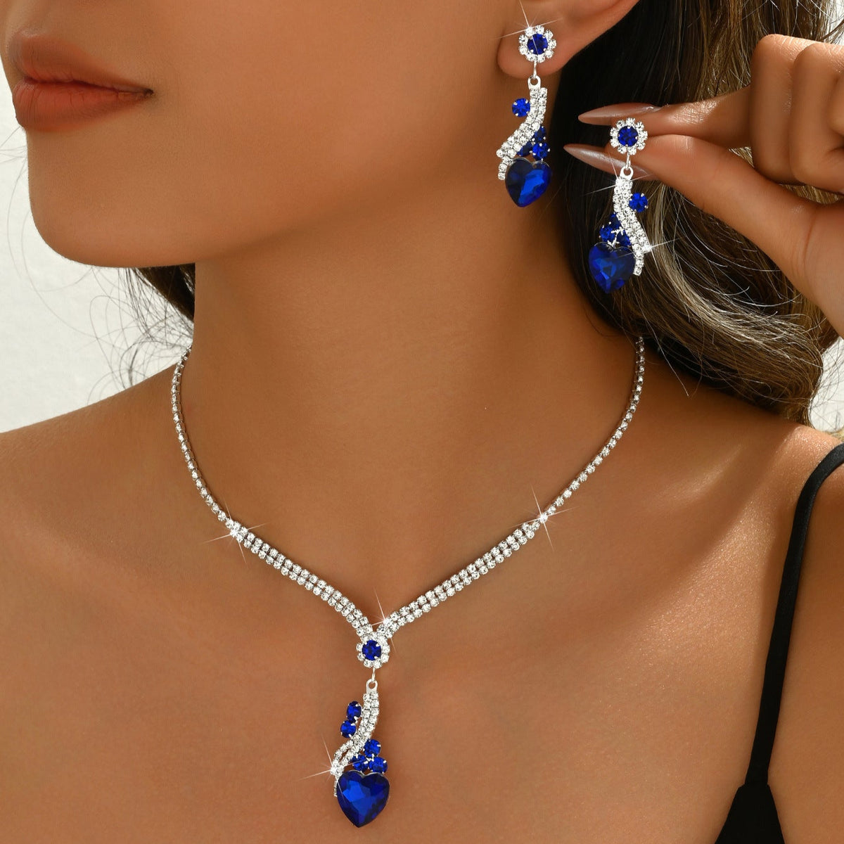 Nyla | Rhinestone Necklace Earrings Set