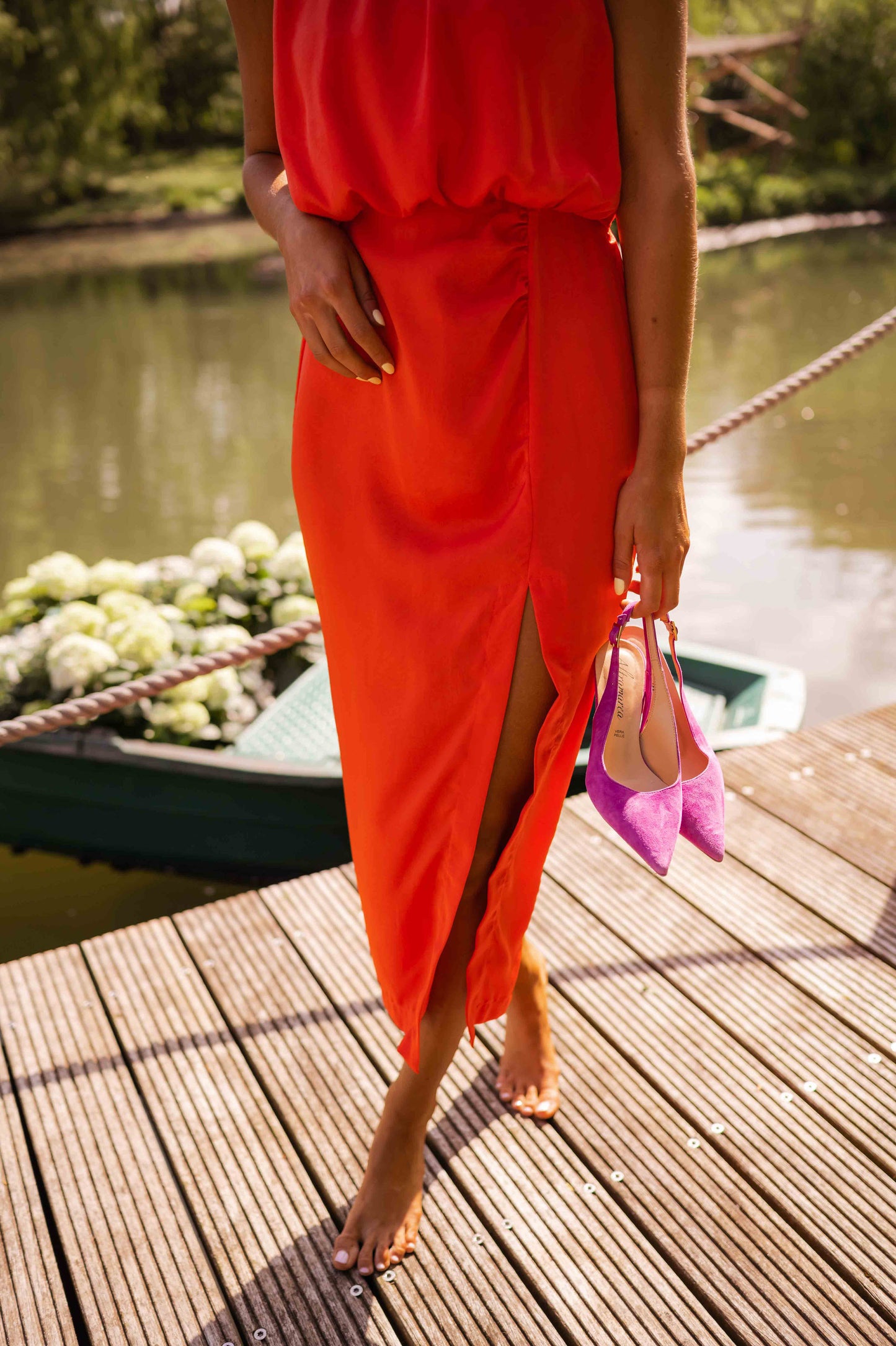 Debbie | Elegant dress with round neckline