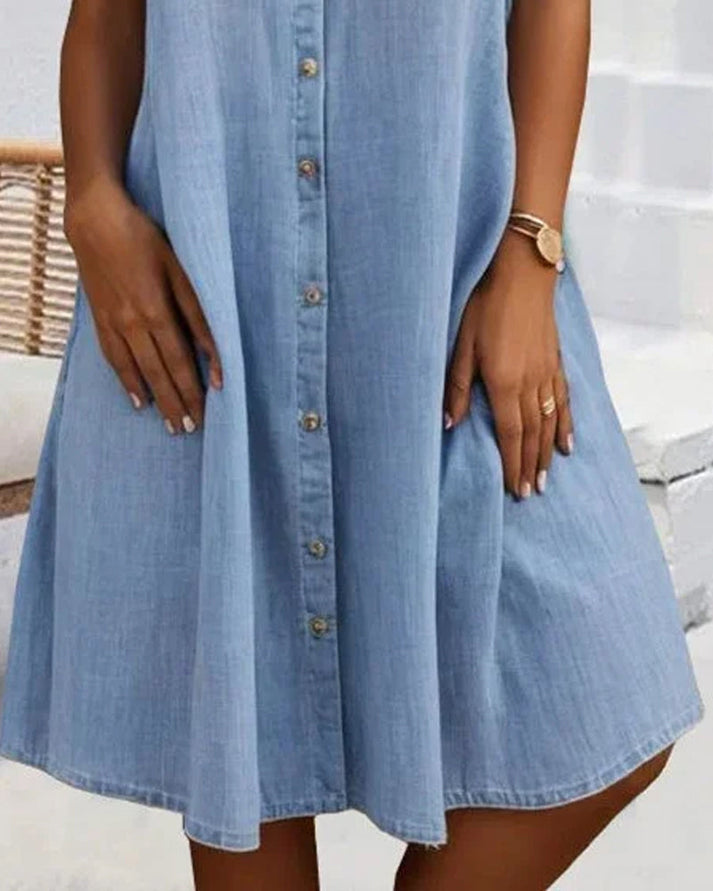 Kaitoa | Short Sleeve Button Denim Dress