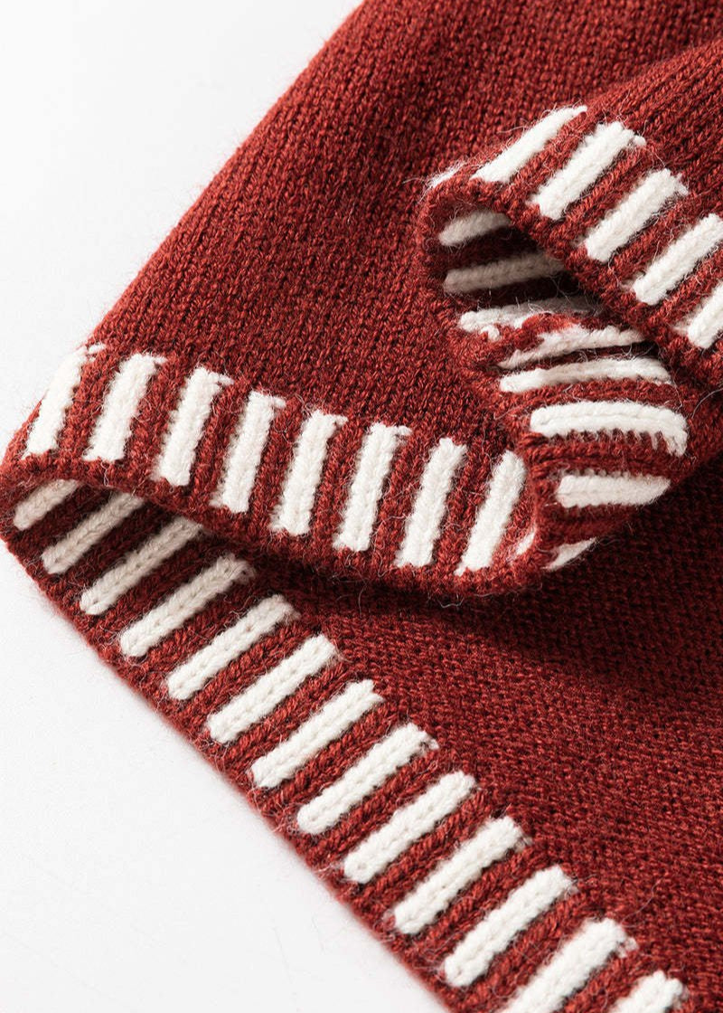 Pania | Chic Contrast Sweater