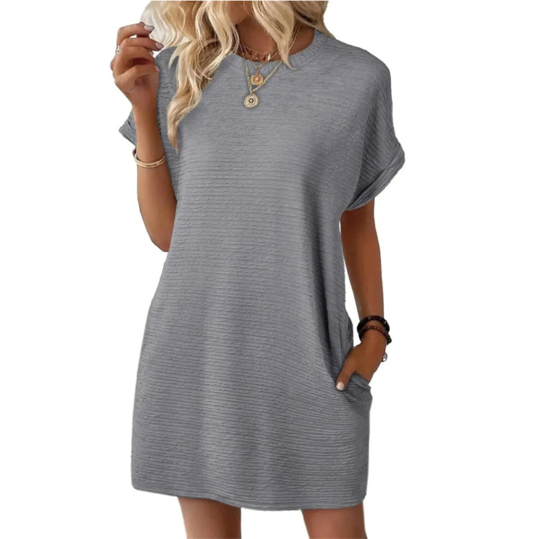 Evelina |  Casual Minimalist Round Neck Summer Dress
