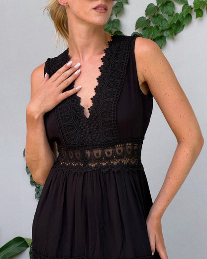 Sally | Handcrafted Lace Dress with V-Neckline