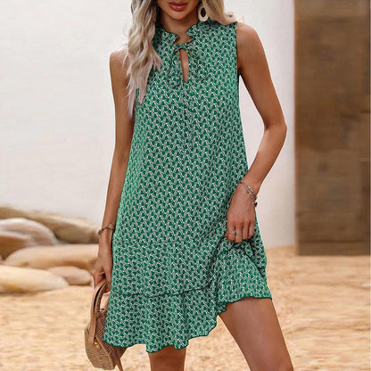 Dawn | Elegant sleeveless dress with V-neckline