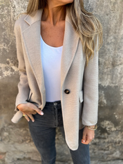Waiara | Elegant Warm Jacket