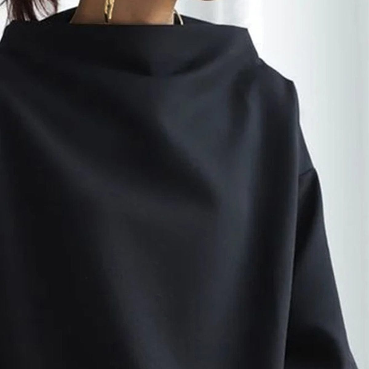Lenora | Chic High Neck Pullover