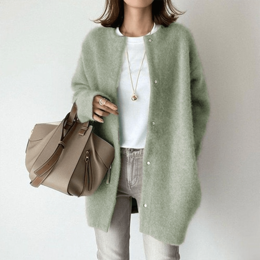 Lynda | Elegant Wool Cardigan