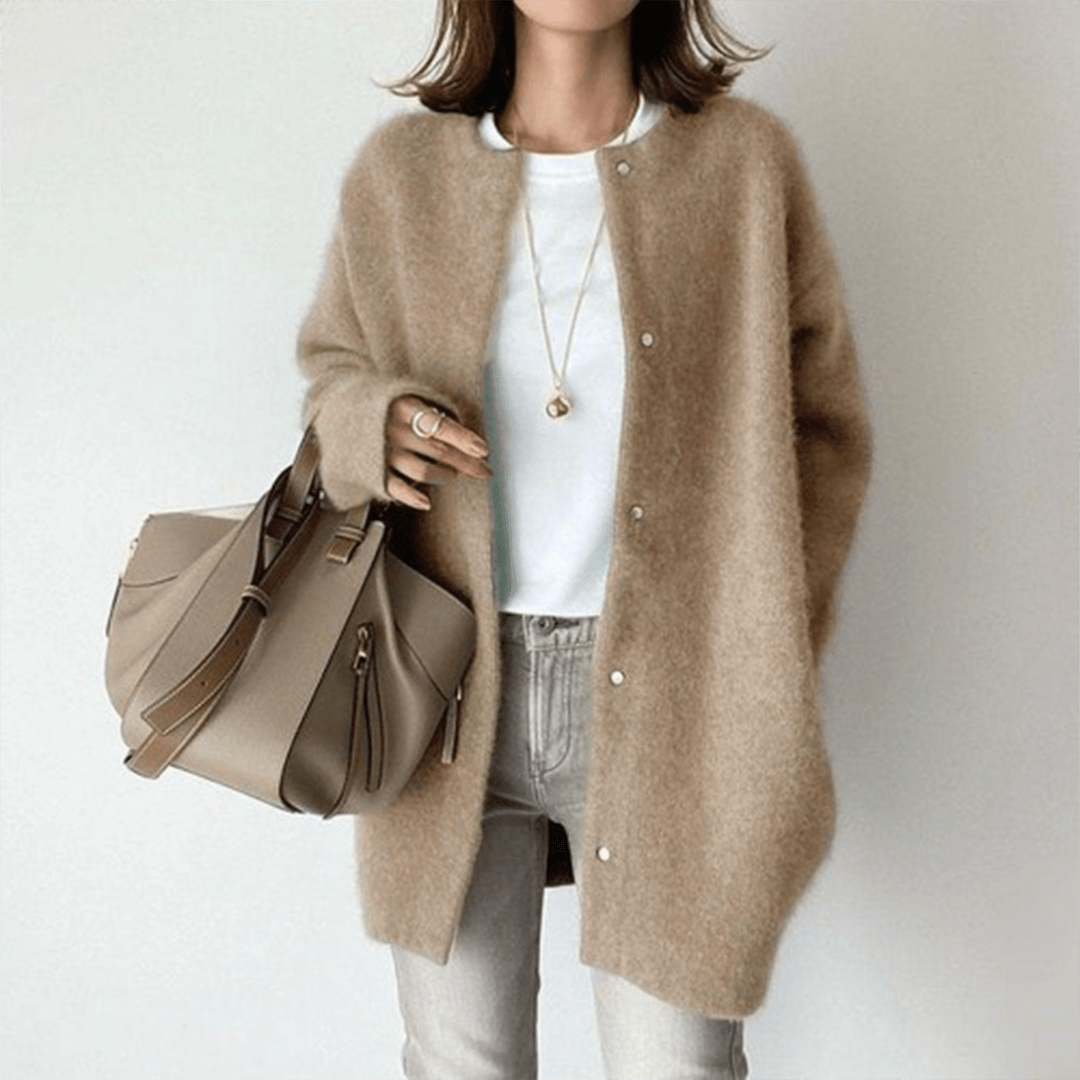 Lynda | Elegant Wool Cardigan