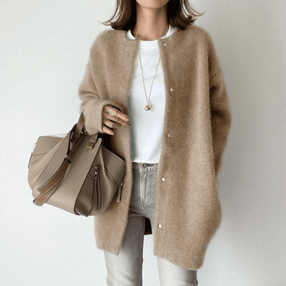 Lynda | Elegant Wool Cardigan